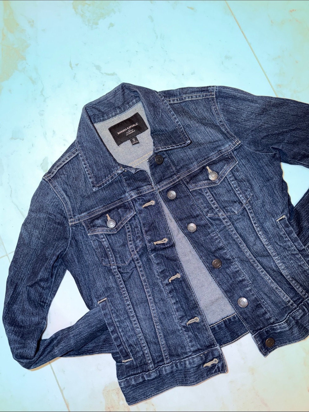 Banana Republic Blue Denim Trucker Jacket - Picture 4 of 4